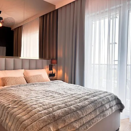 Apartman Premium Skystudio Wola Varsó