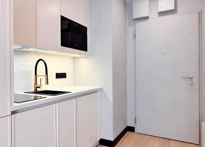 Premium Skystudio Wola Apartman