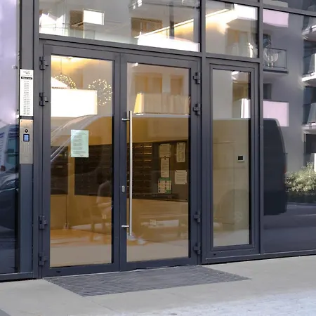 Premium Skystudio Wola Варшава